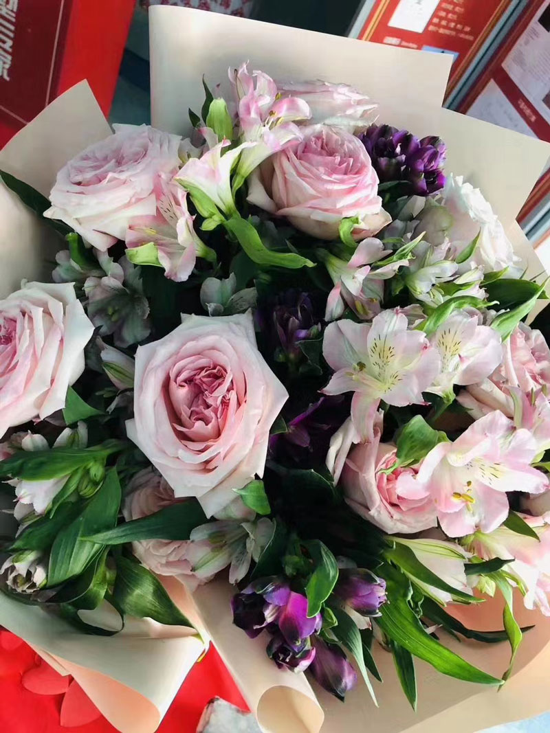 榮盛華府185平米輕奢風格裝修施工現場