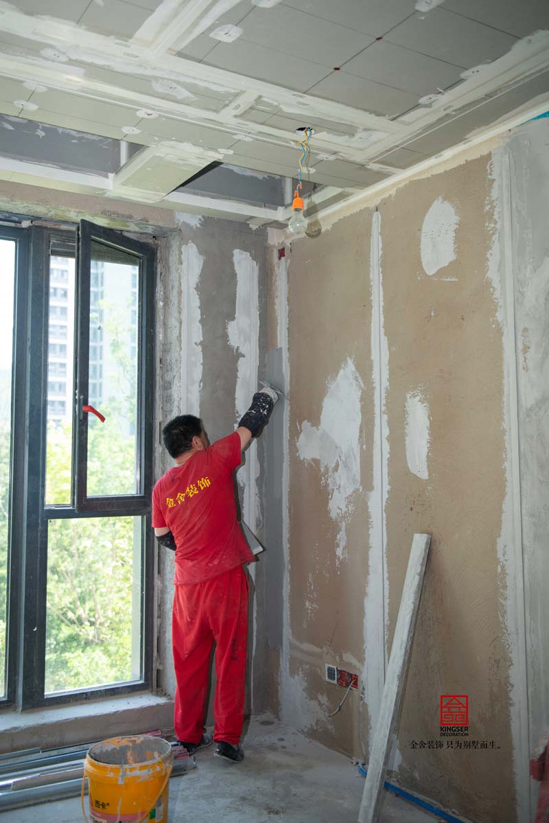 融創中心裝修工地瓦工階段